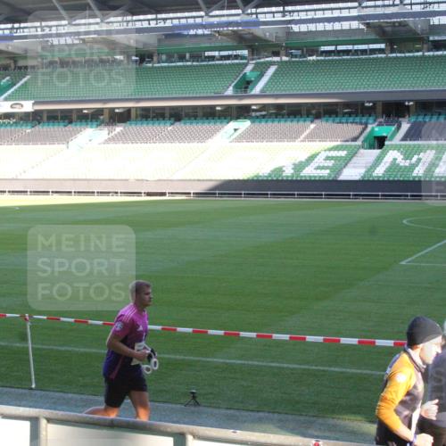 06.10.2024 - 19. swb-Marathon Bremen Yannick Fuchs http://msf.ph/oto/7351978 06.10.2024 10:32:50 Laufen im Stadion 7050, 7087, 7126, 7179, 7189, 7308, 7317, 7373, 7375, 7379, 7382, 7415, 7425, 7442, 7457, 7469, 7477, 7481, 7482, 7493, 7499, 7551, 7574, 7600, 7637, 7656, 7678, 7689, 7734, 7735, 7750, 7758, 7846, 7849, 7850, 7865, 7894, 7975, 8020, 8022, 8045, 8048, 8061, 8111, 8112, 8119, 8132, 8137, 8161, 8162, 8231, 8276, 8314, 8315, 8317, 8322, 8324, 8325, 8339, 8348, 8359, 8361, 8377, 8431, 8432, 8479, 8485, 8504, 8576, 8584, 8598, 8616, 8641, 8643, 8663, 8682, 8683, 8686, 8700 meine-sportfotos.de