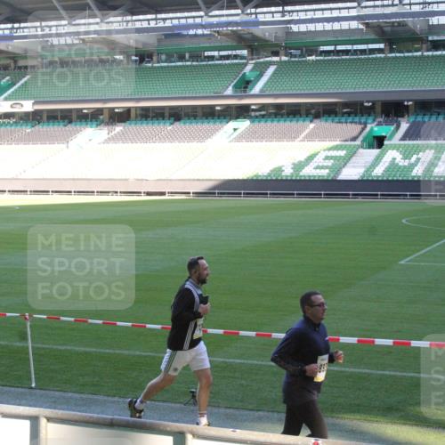 06.10.2024 - 19. swb-Marathon Bremen Yannick Fuchs http://msf.ph/oto/7352015 06.10.2024 10:32:54 Laufen im Stadion 7028, 7049, 7050, 7057, 7087, 7108, 7125, 7126, 7179, 7189, 7308, 7316, 7317, 7354, 7373, 7375, 7382, 7415, 7425, 7442, 7457, 7469, 7477, 7481, 7482, 7499, 7551, 7574, 7600, 7621, 7637, 7656, 7678, 7734, 7735, 7750, 7751, 7758, 7846, 7849, 7865, 7975, 8020, 8022, 8045, 8048, 8111, 8112, 8119, 8132, 8137, 8161, 8162, 8231, 8276, 8314, 8315, 8317, 8322, 8324, 8325, 8339, 8348, 8359, 8361, 8377, 8431, 8432, 8479, 8485, 8504, 8598, 8616, 8641, 8643, 8663, 8682, 8683, 8686, 8700 meine-sportfotos.de