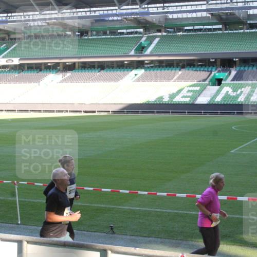 06.10.2024 - 19. swb-Marathon Bremen Yannick Fuchs http://msf.ph/oto/7352023 06.10.2024 10:32:56 Laufen im Stadion 7028, 7049, 7050, 7057, 7087, 7108, 7125, 7126, 7179, 7189, 7308, 7316, 7317, 7354, 7373, 7375, 7382, 7415, 7425, 7442, 7457, 7477, 7481, 7482, 7499, 7506, 7551, 7574, 7621, 7656, 7678, 7734, 7735, 7751, 7758, 7846, 7849, 7865, 7975, 8020, 8022, 8045, 8048, 8111, 8112, 8119, 8137, 8161, 8162, 8231, 8314, 8315, 8317, 8322, 8324, 8325, 8339, 8348, 8359, 8361, 8377, 8431, 8432, 8479, 8485, 8504, 8598, 8616, 8641, 8643, 8663, 8682, 8683, 8686, 8700 meine-sportfotos.de
