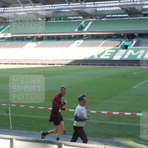 06.10.2024 - 19. swb-Marathon Bremen Yannick Fuchs http://msf.ph/oto/7352088 06.10.2024 10:33:07 Laufen im Stadion 7028, 7049, 7050, 7057, 7108, 7125, 7126, 7179, 7189, 7316, 7317, 7333, 7354, 7373, 7375, 7382, 7425, 7442, 7477, 7481, 7499, 7506, 7551, 7574, 7621, 7656, 7678, 7734, 7735, 7751, 7758, 7801, 7849, 7865, 7898, 7975, 8020, 8022, 8034, 8045, 8048, 8119, 8137, 8153, 8161, 8162, 8189, 8231, 8241, 8314, 8315, 8317, 8322, 8325, 8348, 8359, 8361, 8384, 8432, 8479, 8485, 8504, 8540, 8598, 8616, 8643, 8663, 8682, 8683, 8686, 8700, 8852, 8864, 8986, 9059, 9114 meine-sportfotos.de