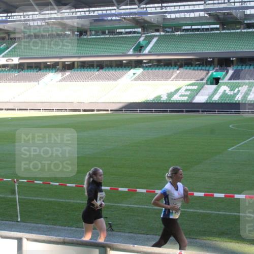 06.10.2024 - 19. swb-Marathon Bremen Yannick Fuchs http://msf.ph/oto/7352219 06.10.2024 10:33:27 Laufen im Stadion 7028, 7049, 7050, 7057, 7108, 7125, 7126, 7201, 7269, 7316, 7317, 7333, 7354, 7373, 7375, 7425, 7442, 7477, 7499, 7506, 7509, 7510, 7574, 7608, 7621, 7656, 7663, 7678, 7734, 7735, 7751, 7758, 7801, 7849, 7865, 7867, 7869, 7898, 7997, 8020, 8022, 8034, 8048, 8137, 8153, 8189, 8194, 8195, 8224, 8241, 8308, 8314, 8315, 8348, 8361, 8384, 8432, 8451, 8479, 8485, 8504, 8534, 8540, 8611, 8643, 8663, 8686, 8700, 8852, 8864, 8986, 9041, 9059, 9114 meine-sportfotos.de
