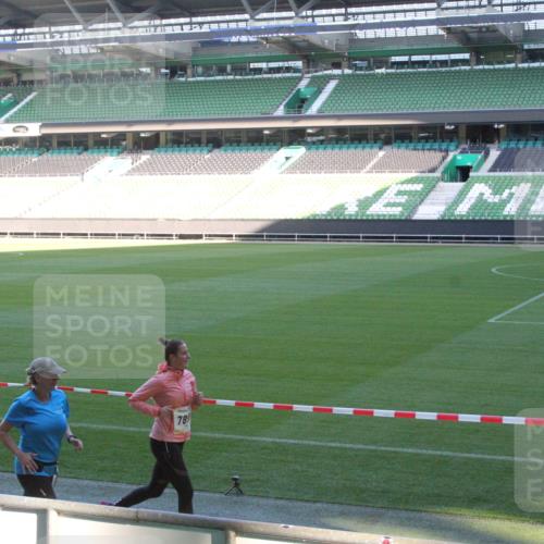 06.10.2024 - 19. swb-Marathon Bremen Yannick Fuchs http://msf.ph/oto/7352235 06.10.2024 10:33:29 Laufen im Stadion 7028, 7049, 7050, 7057, 7108, 7125, 7126, 7201, 7202, 7203, 7269, 7316, 7317, 7330, 7332, 7333, 7354, 7373, 7375, 7442, 7477, 7499, 7506, 7509, 7510, 7574, 7608, 7621, 7656, 7663, 7678, 7734, 7735, 7751, 7758, 7801, 7849, 7855, 7865, 7867, 7869, 7898, 7997, 8020, 8022, 8034, 8048, 8137, 8153, 8189, 8194, 8195, 8224, 8241, 8308, 8314, 8315, 8348, 8361, 8384, 8432, 8451, 8479, 8485, 8504, 8534, 8540, 8611, 8643, 8663, 8686, 8700, 8852, 8864, 8986, 9041, 9059, 9114 meine-sportfotos.de
