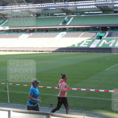 06.10.2024 - 19. swb-Marathon Bremen Yannick Fuchs http://msf.ph/oto/7352242 06.10.2024 10:33:29 Laufen im Stadion 7028, 7049, 7050, 7057, 7108, 7125, 7126, 7201, 7202, 7203, 7269, 7316, 7317, 7330, 7332, 7333, 7354, 7373, 7375, 7442, 7477, 7499, 7506, 7509, 7510, 7574, 7608, 7621, 7656, 7663, 7678, 7734, 7735, 7751, 7758, 7801, 7849, 7855, 7865, 7867, 7869, 7898, 7997, 8020, 8022, 8034, 8048, 8137, 8153, 8189, 8194, 8195, 8224, 8241, 8308, 8314, 8315, 8348, 8361, 8384, 8432, 8451, 8479, 8485, 8504, 8534, 8540, 8611, 8643, 8663, 8686, 8700, 8852, 8864, 8986, 9041, 9059, 9114 meine-sportfotos.de