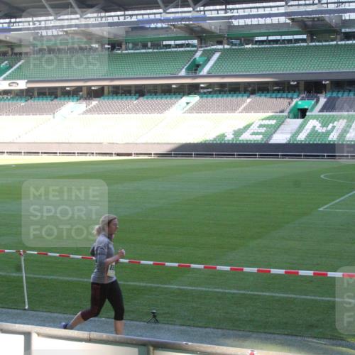 06.10.2024 - 19. swb-Marathon Bremen Yannick Fuchs http://msf.ph/oto/7352414 06.10.2024 10:33:57 Laufen im Stadion 7040, 7076, 7122, 7123, 7130, 7201, 7202, 7203, 7227, 7264, 7269, 7282, 7330, 7332, 7333, 7358, 7404, 7418, 7509, 7510, 7577, 7608, 7663, 7693, 7718, 7723, 7801, 7811, 7832, 7848, 7855, 7867, 7869, 7886, 7898, 7935, 7997, 8033, 8034, 8113, 8153, 8178, 8179, 8189, 8190, 8194, 8195, 8197, 8208, 8224, 8235, 8236, 8241, 8263, 8269, 8293, 8308, 8326, 8384, 8451, 8534, 8540, 8611, 8852, 8864, 8986, 9041, 9059, 9114 meine-sportfotos.de