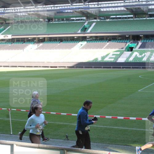 06.10.2024 - 19. swb-Marathon Bremen Yannick Fuchs http://msf.ph/oto/7352443 06.10.2024 10:33:59 Laufen im Stadion 7040, 7076, 7122, 7123, 7130, 7201, 7202, 7203, 7227, 7264, 7269, 7282, 7330, 7332, 7333, 7358, 7404, 7418, 7509, 7510, 7577, 7608, 7663, 7693, 7718, 7723, 7801, 7811, 7832, 7848, 7855, 7867, 7869, 7886, 7898, 7935, 7997, 8033, 8034, 8113, 8153, 8178, 8179, 8190, 8194, 8195, 8197, 8208, 8224, 8235, 8236, 8241, 8263, 8269, 8293, 8308, 8326, 8338, 8451, 8534, 8611, 8864, 8986, 9041, 9059, 9114 meine-sportfotos.de