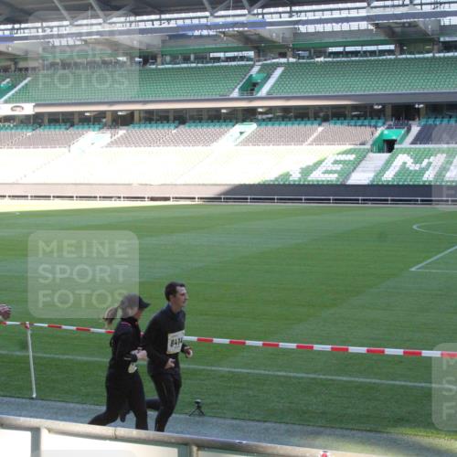 06.10.2024 - 19. swb-Marathon Bremen Yannick Fuchs http://msf.ph/oto/7352538 06.10.2024 10:34:15 Laufen im Stadion 7040, 7048, 7076, 7122, 7123, 7130, 7201, 7202, 7203, 7221, 7223, 7227, 7255, 7264, 7269, 7282, 7330, 7332, 7358, 7383, 7395, 7404, 7418, 7532, 7577, 7608, 7663, 7693, 7718, 7723, 7745, 7775, 7811, 7832, 7844, 7848, 7855, 7867, 7869, 7886, 7909, 7910, 7929, 7935, 7971, 7987, 7997, 8005, 8006, 8017, 8027, 8033, 8107, 8113, 8178, 8179, 8190, 8195, 8197, 8203, 8208, 8229, 8235, 8236, 8263, 8269, 8270, 8283, 8293, 8308, 8326, 8338, 8451, 8534, 8611, 9041 meine-sportfotos.de