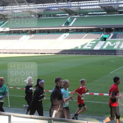 06.10.2024 - 19. swb-Marathon Bremen Yannick Fuchs http://msf.ph/oto/7352561 06.10.2024 10:34:18 Laufen im Stadion 7040, 7048, 7076, 7122, 7123, 7130, 7201, 7202, 7203, 7221, 7223, 7227, 7242, 7255, 7262, 7264, 7282, 7330, 7332, 7352, 7358, 7377, 7383, 7395, 7404, 7418, 7446, 7532, 7577, 7608, 7663, 7693, 7718, 7723, 7745, 7775, 7811, 7832, 7844, 7848, 7855, 7867, 7869, 7886, 7909, 7910, 7929, 7935, 7971, 7987, 7997, 8005, 8006, 8017, 8027, 8033, 8107, 8113, 8115, 8178, 8179, 8190, 8195, 8197, 8203, 8208, 8229, 8235, 8236, 8263, 8269, 8270, 8283, 8293, 8326, 8338, 8534, 8611 meine-sportfotos.de