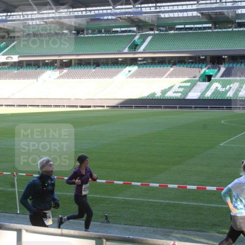 06.10.2024 - 19. swb-Marathon Bremen Yannick Fuchs http://msf.ph/oto/7352648 06.10.2024 10:34:25 Laufen im Stadion 7040, 7048, 7076, 7122, 7123, 7130, 7202, 7203, 7221, 7223, 7227, 7242, 7255, 7262, 7264, 7282, 7330, 7332, 7352, 7358, 7377, 7383, 7395, 7404, 7418, 7436, 7446, 7507, 7532, 7577, 7663, 7693, 7718, 7722, 7723, 7745, 7775, 7811, 7832, 7844, 7848, 7855, 7867, 7869, 7886, 7909, 7910, 7918, 7929, 7935, 7971, 7980, 7987, 7997, 8005, 8006, 8017, 8027, 8033, 8107, 8113, 8115, 8122, 8178, 8179, 8190, 8197, 8203, 8208, 8229, 8235, 8236, 8263, 8269, 8270, 8283, 8293, 8326, 8338 meine-sportfotos.de
