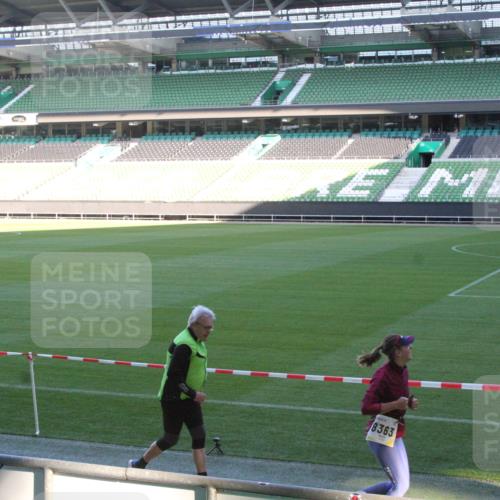 06.10.2024 - 19. swb-Marathon Bremen Yannick Fuchs http://msf.ph/oto/7352887 06.10.2024 10:34:48 Laufen im Stadion 7040, 7048, 7130, 7156, 7204, 7221, 7223, 7227, 7242, 7255, 7262, 7307, 7335, 7352, 7377, 7383, 7395, 7413, 7436, 7443, 7446, 7502, 7507, 7532, 7587, 7644, 7679, 7680, 7693, 7699, 7718, 7722, 7745, 7757, 7772, 7773, 7775, 7811, 7844, 7848, 7864, 7909, 7910, 7918, 7926, 7929, 7935, 7954, 7971, 7980, 7981, 7987, 8005, 8006, 8017, 8027, 8033, 8085, 8088, 8107, 8115, 8118, 8122, 8152, 8166, 8197, 8203, 8208, 8229, 8235, 8236, 8246, 8270, 8283, 8293, 8338 meine-sportfotos.de
