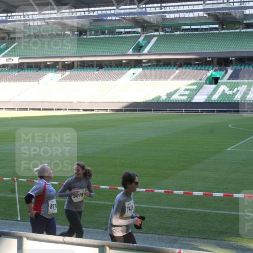 06.10.2024 - 19. swb-Marathon Bremen Yannick Fuchs http://msf.ph/oto/7352901 06.10.2024 10:34:49 Laufen im Stadion 7040, 7048, 7130, 7156, 7204, 7221, 7223, 7242, 7255, 7262, 7307, 7335, 7352, 7377, 7383, 7395, 7413, 7436, 7443, 7446, 7502, 7507, 7532, 7587, 7644, 7679, 7680, 7693, 7699, 7718, 7722, 7745, 7757, 7772, 7773, 7775, 7844, 7848, 7864, 7909, 7910, 7918, 7926, 7929, 7935, 7954, 7971, 7980, 7981, 7987, 8005, 8006, 8017, 8027, 8033, 8085, 8088, 8107, 8115, 8118, 8122, 8152, 8166, 8197, 8203, 8208, 8229, 8235, 8236, 8246, 8270, 8283, 8293, 8338 meine-sportfotos.de