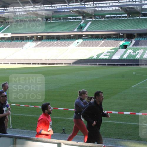 06.10.2024 - 19. swb-Marathon Bremen Yannick Fuchs http://msf.ph/oto/7353484 06.10.2024 10:36:16 Laufen im Stadion 7018, 7020, 7051, 7101, 7102, 7167, 7182, 7341, 7353, 7391, 7393, 7428, 7434, 7460, 7462, 7514, 7515, 7522, 7529, 7573, 7609, 7610, 7639, 7667, 7686, 7694, 7724, 7769, 7878, 7904, 7907, 7937, 7939, 7944, 7945, 7951, 7967, 7969, 7977, 8096, 8102, 8116, 8121, 8125, 8131, 8191, 8212, 8253, 8254, 8265, 8273, 8367, 8379, 8401, 8421, 8425, 8462, 8483, 8486, 8530, 8545, 8562, 8582, 8595, 8638, 8668, 8675, 8685, 8704, 8818, 8837, 8952, 8957, 9029, 9666 meine-sportfotos.de
