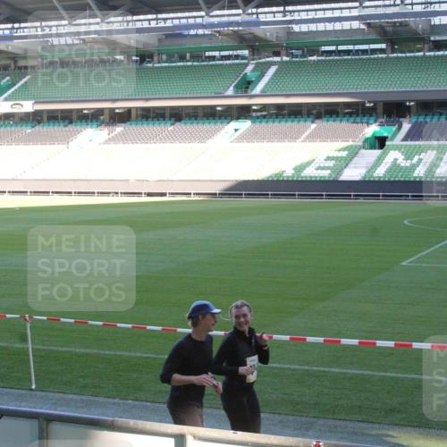 06.10.2024 - 19. swb-Marathon Bremen Yannick Fuchs http://msf.ph/oto/7354230 06.10.2024 10:36:30 Laufen im Stadion 7018, 7020, 7051, 7101, 7102, 7167, 7182, 7300, 7391, 7393, 7434, 7460, 7462, 7514, 7515, 7522, 7529, 7547, 7573, 7609, 7610, 7639, 7667, 7686, 7694, 7708, 7709, 7715, 7724, 7747, 7748, 7769, 7792, 7878, 7896, 7907, 7937, 7939, 7944, 7945, 7951, 7969, 7977, 8081, 8082, 8084, 8096, 8102, 8116, 8125, 8131, 8212, 8253, 8254, 8265, 8273, 8367, 8379, 8401, 8425, 8462, 8483, 8486, 8530, 8545, 8562, 8582, 8613, 8638, 8668, 8675, 8685, 8704, 8818, 8837, 8957, 9666 meine-sportfotos.de
