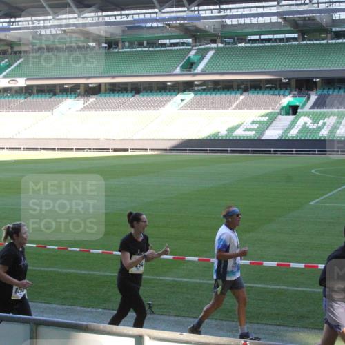06.10.2024 - 19. swb-Marathon Bremen Yannick Fuchs http://msf.ph/oto/7354235 06.10.2024 10:36:32 Laufen im Stadion 7018, 7020, 7051, 7101, 7102, 7152, 7167, 7182, 7300, 7434, 7460, 7462, 7514, 7515, 7522, 7529, 7547, 7573, 7609, 7610, 7639, 7667, 7686, 7694, 7708, 7709, 7715, 7724, 7747, 7748, 7769, 7792, 7878, 7896, 7907, 7937, 7939, 7944, 7945, 7951, 7969, 7977, 8078, 8081, 8082, 8083, 8084, 8096, 8102, 8116, 8125, 8131, 8212, 8253, 8254, 8265, 8273, 8367, 8379, 8401, 8425, 8438, 8462, 8483, 8486, 8530, 8545, 8562, 8582, 8613, 8621, 8638, 8668, 8675, 8685, 8704, 8818, 8837, 8957, 9666 meine-sportfotos.de