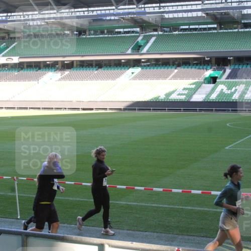 06.10.2024 - 19. swb-Marathon Bremen Yannick Fuchs http://msf.ph/oto/7354239 06.10.2024 10:36:37 Laufen im Stadion 7018, 7020, 7022, 7051, 7101, 7102, 7152, 7167, 7182, 7300, 7326, 7434, 7460, 7462, 7522, 7529, 7547, 7558, 7573, 7609, 7610, 7636, 7639, 7667, 7686, 7694, 7708, 7709, 7715, 7721, 7724, 7747, 7748, 7769, 7792, 7878, 7896, 7907, 7937, 7939, 7944, 7945, 7951, 7969, 7977, 8078, 8081, 8082, 8083, 8084, 8096, 8102, 8116, 8125, 8168, 8170, 8212, 8253, 8254, 8265, 8367, 8379, 8401, 8438, 8462, 8483, 8486, 8493, 8530, 8545, 8562, 8582, 8592, 8613, 8621, 8638, 8668, 8675, 8685, 8704 meine-sportfotos.de