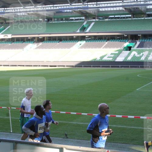 06.10.2024 - 19. swb-Marathon Bremen Yannick Fuchs http://msf.ph/oto/7354247 06.10.2024 10:36:43 Laufen im Stadion 7018, 7020, 7022, 7051, 7064, 7101, 7102, 7104, 7152, 7160, 7167, 7182, 7300, 7326, 7434, 7460, 7522, 7529, 7547, 7558, 7573, 7609, 7610, 7636, 7639, 7667, 7708, 7709, 7715, 7721, 7724, 7747, 7748, 7769, 7792, 7896, 7907, 7937, 7939, 7944, 7945, 7951, 7969, 8078, 8081, 8082, 8083, 8084, 8096, 8102, 8116, 8125, 8138, 8168, 8170, 8193, 8212, 8253, 8254, 8367, 8379, 8401, 8430, 8438, 8462, 8483, 8486, 8493, 8530, 8545, 8592, 8613, 8621, 8668, 8675, 8685, 8704, 8708, 9990 meine-sportfotos.de