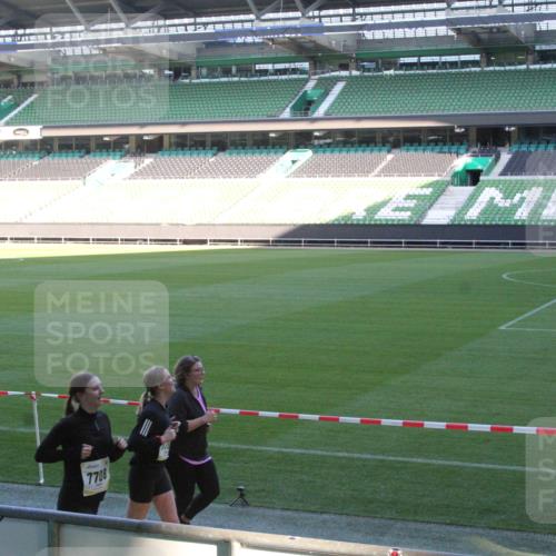 06.10.2024 - 19. swb-Marathon Bremen Yannick Fuchs http://msf.ph/oto/7354250 06.10.2024 10:36:46 Laufen im Stadion 7018, 7020, 7022, 7051, 7064, 7101, 7102, 7104, 7152, 7160, 7167, 7182, 7300, 7326, 7434, 7522, 7529, 7547, 7558, 7573, 7609, 7610, 7636, 7639, 7667, 7708, 7709, 7715, 7721, 7724, 7747, 7748, 7769, 7792, 7896, 7907, 7939, 7944, 7945, 7951, 7969, 8078, 8081, 8082, 8083, 8084, 8096, 8102, 8116, 8125, 8138, 8168, 8170, 8193, 8212, 8253, 8254, 8367, 8379, 8401, 8430, 8438, 8462, 8483, 8486, 8493, 8530, 8545, 8592, 8613, 8621, 8685, 8704, 8708, 9123, 9990 meine-sportfotos.de