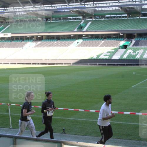 06.10.2024 - 19. swb-Marathon Bremen Yannick Fuchs http://msf.ph/oto/7354277 06.10.2024 10:37:48 Laufen im Stadion 7038, 7062, 7075, 7093, 7112, 7164, 7172, 7220, 7310, 7356, 7357, 7399, 7416, 7440, 7441, 7495, 7500, 7512, 7543, 7544, 7588, 7611, 7612, 7626, 7627, 7645, 7672, 7681, 7688, 7711, 7713, 7725, 7728, 7729, 7732, 7808, 7817, 7818, 7819, 7834, 7881, 7908, 7916, 7994, 7995, 7999, 8021, 8025, 8026, 8032, 8050, 8051, 8063, 8077, 8104, 8114, 8130, 8140, 8141, 8145, 8169, 8182, 8184, 8188, 8201, 8202, 8213, 8216, 8217, 8221, 8282, 8294, 8295, 8340, 8393, 8407, 8448, 8529, 8574, 8599 meine-sportfotos.de
