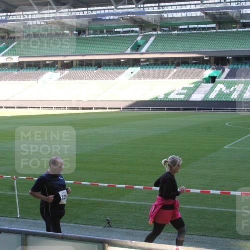 06.10.2024 - 19. swb-Marathon Bremen Yannick Fuchs http://msf.ph/oto/7354280 06.10.2024 10:37:50 Laufen im Stadion 7038, 7062, 7075, 7093, 7112, 7164, 7172, 7220, 7310, 7356, 7357, 7374, 7399, 7420, 7440, 7441, 7473, 7475, 7495, 7500, 7512, 7543, 7544, 7588, 7611, 7612, 7645, 7672, 7681, 7688, 7711, 7713, 7725, 7728, 7729, 7732, 7808, 7817, 7818, 7819, 7834, 7881, 7916, 7994, 7995, 7999, 8021, 8025, 8026, 8032, 8063, 8077, 8104, 8114, 8130, 8140, 8141, 8145, 8169, 8182, 8184, 8188, 8201, 8202, 8213, 8216, 8217, 8221, 8282, 8294, 8295, 8296, 8340, 8393, 8407, 8448, 8529, 8574, 8599 meine-sportfotos.de