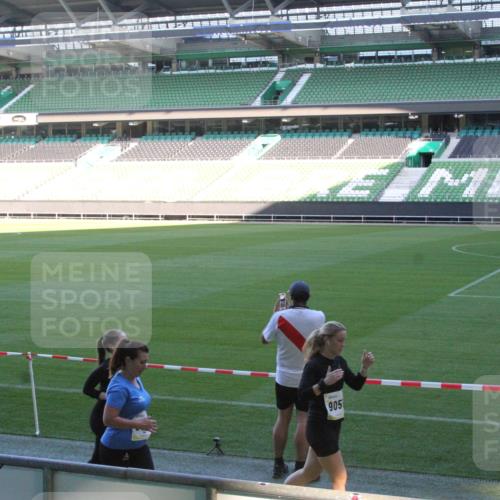 06.10.2024 - 19. swb-Marathon Bremen Yannick Fuchs http://msf.ph/oto/7354287 06.10.2024 10:37:56 Laufen im Stadion 7038, 7062, 7070, 7075, 7093, 7112, 7164, 7166, 7211, 7212, 7220, 7310, 7356, 7357, 7374, 7420, 7440, 7441, 7473, 7475, 7495, 7500, 7512, 7543, 7544, 7588, 7611, 7612, 7653, 7672, 7681, 7688, 7711, 7713, 7725, 7728, 7729, 7732, 7808, 7817, 7818, 7819, 7834, 7881, 7916, 7994, 7995, 7999, 8021, 8063, 8077, 8104, 8114, 8130, 8140, 8141, 8145, 8169, 8182, 8184, 8188, 8202, 8213, 8216, 8217, 8221, 8282, 8294, 8295, 8296, 8393, 8448, 8574, 8599 meine-sportfotos.de