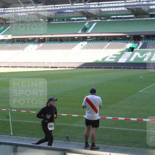 06.10.2024 - 19. swb-Marathon Bremen Yannick Fuchs http://msf.ph/oto/7354290 06.10.2024 10:37:59 Laufen im Stadion 7038, 7062, 7070, 7075, 7093, 7112, 7164, 7166, 7211, 7212, 7220, 7235, 7310, 7356, 7357, 7374, 7420, 7440, 7441, 7473, 7475, 7495, 7500, 7512, 7524, 7543, 7544, 7588, 7611, 7612, 7653, 7672, 7681, 7688, 7711, 7713, 7725, 7728, 7729, 7732, 7760, 7808, 7817, 7818, 7819, 7834, 7881, 7916, 7994, 7995, 7999, 8021, 8063, 8077, 8104, 8114, 8130, 8140, 8141, 8145, 8169, 8182, 8184, 8188, 8202, 8213, 8217, 8221, 8282, 8294, 8295, 8296, 8393, 8448, 8599 meine-sportfotos.de