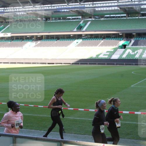 06.10.2024 - 19. swb-Marathon Bremen Yannick Fuchs http://msf.ph/oto/7354302 06.10.2024 10:38:08 Laufen im Stadion 7038, 7062, 7070, 7075, 7079, 7093, 7112, 7164, 7166, 7211, 7212, 7220, 7235, 7310, 7348, 7356, 7357, 7374, 7420, 7440, 7455, 7473, 7475, 7495, 7500, 7512, 7524, 7527, 7543, 7544, 7588, 7611, 7612, 7653, 7672, 7681, 7688, 7711, 7713, 7725, 7728, 7729, 7732, 7760, 7808, 7817, 7881, 7916, 7994, 7995, 7999, 8021, 8063, 8114, 8130, 8134, 8136, 8140, 8141, 8145, 8169, 8182, 8184, 8188, 8213, 8217, 8282, 8294, 8295, 8296, 8393 meine-sportfotos.de