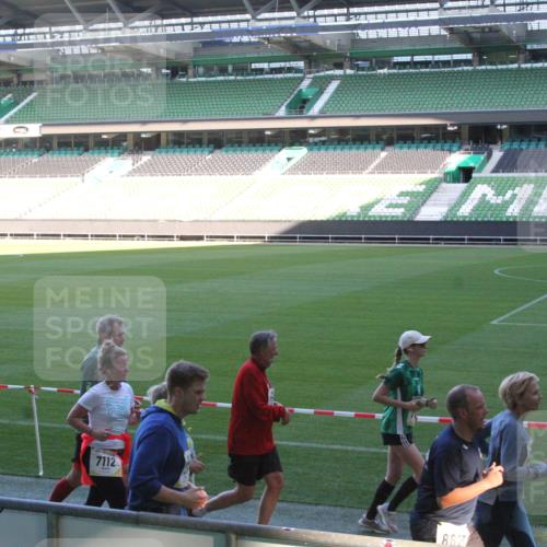 06.10.2024 - 19. swb-Marathon Bremen Yannick Fuchs http://msf.ph/oto/7354312 06.10.2024 10:38:15 Laufen im Stadion 7038, 7062, 7070, 7075, 7079, 7093, 7112, 7164, 7166, 7211, 7212, 7220, 7235, 7301, 7310, 7348, 7356, 7357, 7374, 7420, 7440, 7455, 7473, 7475, 7500, 7512, 7524, 7527, 7543, 7544, 7588, 7611, 7612, 7653, 7672, 7681, 7688, 7705, 7711, 7713, 7725, 7728, 7729, 7732, 7760, 7791, 7808, 7817, 7836, 7845, 7881, 7916, 7933, 7949, 7994, 7995, 7999, 8021, 8063, 8114, 8130, 8134, 8136, 8140, 8141, 8145, 8149, 8164, 8165, 8169, 8182, 8184, 8188, 8213, 8217, 8282, 8294, 8295, 8296, 8393 meine-sportfotos.de