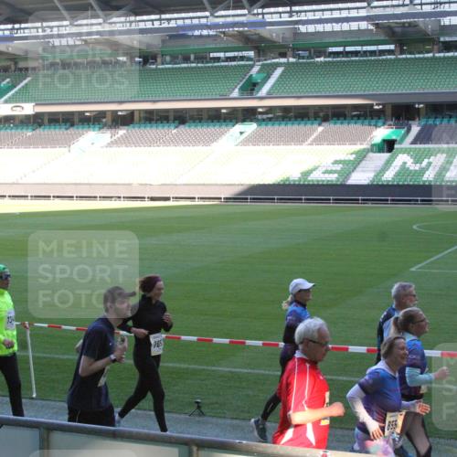 06.10.2024 - 19. swb-Marathon Bremen Yannick Fuchs http://msf.ph/oto/7354336 06.10.2024 10:38:22 Laufen im Stadion 7062, 7070, 7075, 7079, 7093, 7112, 7164, 7166, 7211, 7212, 7235, 7301, 7310, 7348, 7356, 7357, 7374, 7420, 7440, 7455, 7473, 7475, 7500, 7524, 7527, 7543, 7544, 7653, 7672, 7681, 7705, 7711, 7713, 7725, 7728, 7729, 7732, 7760, 7791, 7808, 7836, 7845, 7881, 7916, 7933, 7949, 7994, 7995, 7999, 8063, 8114, 8130, 8134, 8136, 8140, 8141, 8145, 8149, 8164, 8165, 8188, 8213, 8294, 8295, 8296, 8393, 8422, 8690, 8916 meine-sportfotos.de