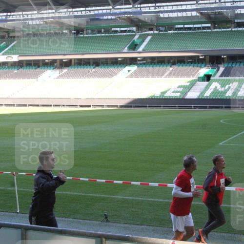 06.10.2024 - 19. swb-Marathon Bremen Yannick Fuchs http://msf.ph/oto/7354363 06.10.2024 10:38:35 Laufen im Stadion 7062, 7068, 7070, 7075, 7079, 7093, 7112, 7166, 7211, 7212, 7235, 7248, 7301, 7310, 7336, 7348, 7356, 7357, 7359, 7374, 7420, 7440, 7455, 7473, 7475, 7500, 7524, 7527, 7543, 7544, 7589, 7653, 7681, 7705, 7725, 7732, 7760, 7791, 7808, 7836, 7845, 7881, 7916, 7933, 7949, 7952, 7994, 7995, 8134, 8136, 8149, 8164, 8165, 8188, 8295, 8296, 8422, 8518, 8519, 8563, 8590, 8591, 8690, 8758, 8916, 8930, 9062 meine-sportfotos.de