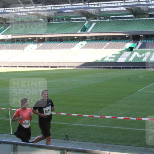 06.10.2024 - 19. swb-Marathon Bremen Yannick Fuchs http://msf.ph/oto/7354398 06.10.2024 10:38:47 Laufen im Stadion 7068, 7070, 7075, 7079, 7093, 7115, 7166, 7173, 7211, 7212, 7219, 7235, 7248, 7301, 7336, 7348, 7359, 7374, 7420, 7455, 7473, 7475, 7500, 7517, 7524, 7527, 7543, 7544, 7589, 7592, 7593, 7653, 7705, 7725, 7760, 7791, 7836, 7845, 7933, 7949, 7952, 8126, 8128, 8134, 8135, 8136, 8149, 8164, 8165, 8247, 8296, 8420, 8422, 8518, 8519, 8563, 8590, 8591, 8684, 8690, 8758, 8866, 8916, 8930, 9062, 9113 meine-sportfotos.de