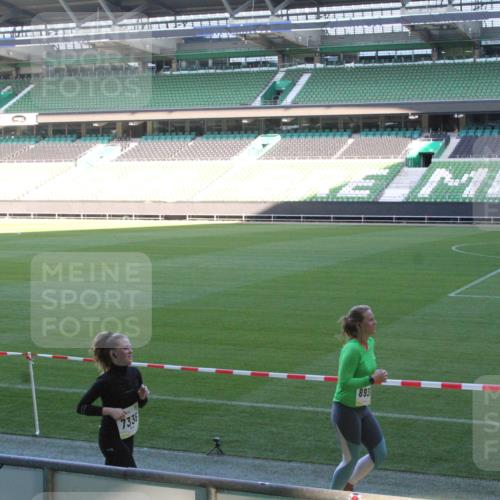 06.10.2024 - 19. swb-Marathon Bremen Yannick Fuchs http://msf.ph/oto/7354414 06.10.2024 10:38:54 Laufen im Stadion 7068, 7070, 7079, 7115, 7166, 7173, 7219, 7235, 7248, 7301, 7311, 7324, 7331, 7336, 7348, 7359, 7455, 7517, 7524, 7527, 7589, 7592, 7593, 7653, 7705, 7760, 7791, 7836, 7845, 7933, 7934, 7949, 7952, 8064, 8126, 8128, 8134, 8135, 8136, 8149, 8164, 8165, 8247, 8420, 8422, 8518, 8519, 8563, 8590, 8591, 8684, 8690, 8734, 8758, 8855, 8866, 8916, 8930, 8950, 9062, 9113 meine-sportfotos.de