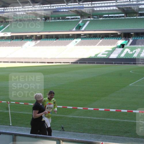 06.10.2024 - 19. swb-Marathon Bremen Yannick Fuchs http://msf.ph/oto/7354459 06.10.2024 10:39:19 Laufen im Stadion 7043, 7068, 7115, 7173, 7219, 7248, 7311, 7324, 7331, 7336, 7359, 7517, 7589, 7592, 7593, 7780, 7781, 7868, 7934, 7952, 8064, 8126, 8128, 8135, 8247, 8353, 8420, 8422, 8453, 8518, 8519, 8563, 8587, 8590, 8591, 8684, 8734, 8758, 8795, 8855, 8866, 8872, 8881, 8930, 8950, 9011, 9062, 9113 meine-sportfotos.de