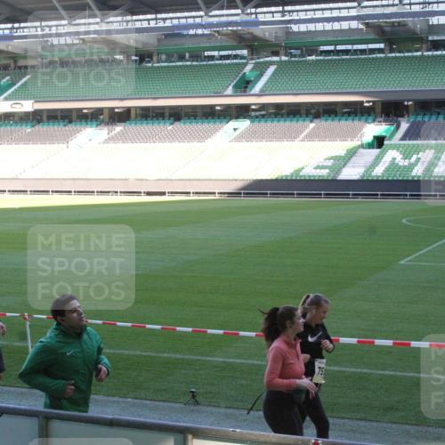 06.10.2024 - 19. swb-Marathon Bremen Yannick Fuchs http://msf.ph/oto/7354543 06.10.2024 10:40:31 Laufen im Stadion 7010, 7092, 7129, 7132, 7145, 7304, 7322, 7347, 7519, 7525, 7554, 7624, 7661, 7695, 7707, 7754, 7796, 7799, 7840, 7913, 7936, 7946, 7972, 7982, 8091, 8127, 8146, 8375, 8505, 8632, 8688, 8695, 8743, 8773, 8808, 8809, 8850, 8873, 8909, 8910, 8911, 8988, 9048, 9098, 9101, 9111 meine-sportfotos.de