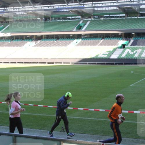 06.10.2024 - 19. swb-Marathon Bremen Yannick Fuchs http://msf.ph/oto/7354553 06.10.2024 10:40:38 Laufen im Stadion 7010, 7092, 7129, 7132, 7145, 7288, 7304, 7322, 7519, 7525, 7554, 7598, 7624, 7661, 7707, 7754, 7799, 7840, 7888, 7913, 7915, 7936, 7946, 7972, 7982, 8091, 8146, 8375, 8505, 8632, 8688, 8695, 8743, 8765, 8773, 8808, 8809, 8850, 8909, 8910, 8911, 8988, 9048, 9076, 9078, 9098 meine-sportfotos.de