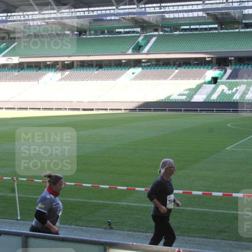 06.10.2024 - 19. swb-Marathon Bremen Yannick Fuchs http://msf.ph/oto/7354579 06.10.2024 10:40:55 Laufen im Stadion 7092, 7129, 7132, 7145, 7272, 7288, 7304, 7525, 7554, 7598, 7601, 7625, 7661, 7701, 7702, 7754, 7840, 7888, 7912, 7915, 7928, 7936, 7946, 7972, 7982, 8091, 8146, 8210, 8230, 8688, 8695, 8743, 8746, 8747, 8765, 8808, 8809, 8847, 8899, 8988, 9048, 9076, 9078 meine-sportfotos.de