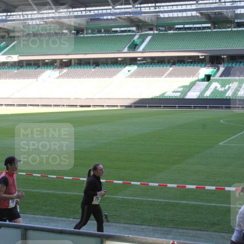 06.10.2024 - 19. swb-Marathon Bremen Yannick Fuchs http://msf.ph/oto/7354581 06.10.2024 10:40:56 Laufen im Stadion 7092, 7129, 7132, 7145, 7272, 7288, 7304, 7525, 7554, 7598, 7601, 7625, 7661, 7701, 7702, 7754, 7840, 7888, 7912, 7915, 7928, 7936, 7946, 7972, 7982, 8091, 8146, 8210, 8230, 8688, 8695, 8743, 8746, 8747, 8765, 8808, 8809, 8847, 8899, 8988, 9048, 9076, 9078 meine-sportfotos.de