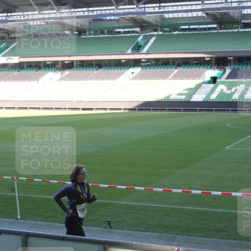 06.10.2024 - 19. swb-Marathon Bremen Yannick Fuchs http://msf.ph/oto/7354594 06.10.2024 10:41:03 Laufen im Stadion 7092, 7129, 7132, 7145, 7272, 7288, 7304, 7525, 7554, 7598, 7601, 7619, 7625, 7661, 7701, 7702, 7754, 7810, 7821, 7840, 7888, 7912, 7915, 7928, 7936, 7946, 7972, 7982, 8091, 8146, 8210, 8230, 8688, 8695, 8743, 8746, 8747, 8765, 8808, 8809, 8847, 8861, 8899, 8988, 9048, 9076, 9078 meine-sportfotos.de