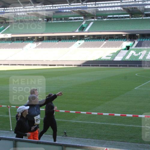 06.10.2024 - 19. swb-Marathon Bremen Yannick Fuchs http://msf.ph/oto/7354647 06.10.2024 10:41:43 Laufen im Stadion 7077, 7078, 7177, 7181, 7272, 7309, 7385, 7396, 7520, 7601, 7602, 7619, 7665, 7668, 7669, 7692, 7701, 7702, 7712, 7740, 7742, 7765, 7766, 7804, 7810, 7821, 7912, 7928, 8016, 8046, 8097, 8250, 8320, 8372, 8434, 8482, 8490, 8527, 8528, 8691, 8709, 8746, 8747, 8762, 8800, 8832, 8844, 8847, 8853, 8861, 8863, 8935, 8969, 8979, 9030, 9120, 9989 meine-sportfotos.de