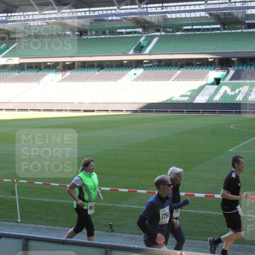 06.10.2024 - 19. swb-Marathon Bremen Yannick Fuchs http://msf.ph/oto/7354654 06.10.2024 10:41:47 Laufen im Stadion 7077, 7078, 7163, 7177, 7181, 7272, 7309, 7385, 7396, 7520, 7601, 7602, 7619, 7665, 7668, 7669, 7692, 7701, 7702, 7712, 7740, 7742, 7765, 7766, 7804, 7810, 7821, 7866, 7912, 7928, 8016, 8046, 8097, 8250, 8320, 8344, 8372, 8434, 8482, 8490, 8527, 8528, 8691, 8709, 8746, 8747, 8762, 8800, 8832, 8844, 8847, 8853, 8861, 8863, 8935, 8969, 8979, 9030, 9120, 9989 meine-sportfotos.de
