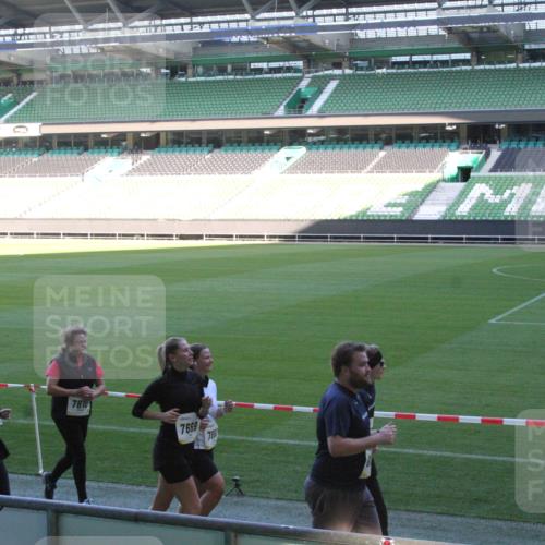 06.10.2024 - 19. swb-Marathon Bremen Yannick Fuchs http://msf.ph/oto/7354659 06.10.2024 10:41:49 Laufen im Stadion 7077, 7078, 7163, 7177, 7181, 7309, 7385, 7396, 7520, 7602, 7619, 7665, 7668, 7669, 7692, 7701, 7702, 7712, 7740, 7742, 7765, 7766, 7804, 7810, 7821, 7866, 7901, 7912, 7928, 8016, 8046, 8097, 8250, 8320, 8344, 8372, 8434, 8482, 8490, 8527, 8528, 8691, 8709, 8746, 8747, 8762, 8800, 8832, 8844, 8847, 8853, 8861, 8863, 8935, 8969, 8979, 9030, 9120, 9989 meine-sportfotos.de