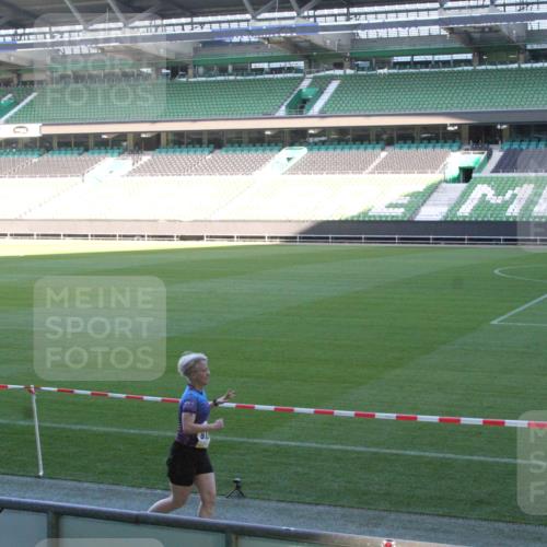 06.10.2024 - 19. swb-Marathon Bremen Yannick Fuchs http://msf.ph/oto/7354669 06.10.2024 10:41:55 Laufen im Stadion 7077, 7078, 7163, 7177, 7181, 7309, 7385, 7396, 7520, 7602, 7619, 7665, 7668, 7669, 7692, 7701, 7702, 7712, 7740, 7742, 7765, 7766, 7804, 7810, 7821, 7866, 7901, 8016, 8046, 8097, 8250, 8320, 8344, 8372, 8434, 8482, 8490, 8527, 8528, 8691, 8709, 8762, 8800, 8832, 8844, 8853, 8861, 8863, 8935, 8969, 8979, 9030, 9045, 9120, 9989 meine-sportfotos.de