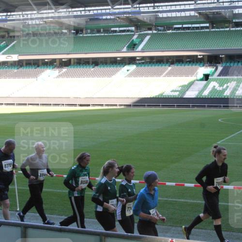 06.10.2024 - 19. swb-Marathon Bremen Yannick Fuchs http://msf.ph/oto/7354684 06.10.2024 10:42:00 Laufen im Stadion 7077, 7078, 7163, 7177, 7181, 7309, 7385, 7396, 7483, 7520, 7602, 7665, 7668, 7669, 7692, 7712, 7740, 7742, 7755, 7765, 7766, 7804, 7810, 7821, 7866, 7901, 8016, 8046, 8097, 8250, 8320, 8344, 8372, 8386, 8387, 8434, 8482, 8490, 8503, 8527, 8528, 8691, 8709, 8762, 8800, 8832, 8844, 8853, 8863, 8917, 8935, 8959, 8969, 8979, 9030, 9045, 9120, 9989 meine-sportfotos.de