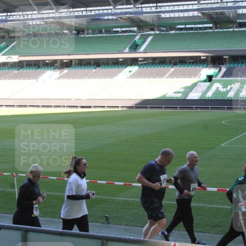 06.10.2024 - 19. swb-Marathon Bremen Yannick Fuchs http://msf.ph/oto/7354690 06.10.2024 10:42:02 Laufen im Stadion 7077, 7078, 7163, 7177, 7181, 7291, 7309, 7385, 7396, 7483, 7520, 7602, 7665, 7668, 7669, 7692, 7712, 7740, 7742, 7755, 7765, 7766, 7804, 7810, 7866, 7901, 8016, 8046, 8097, 8250, 8320, 8344, 8372, 8386, 8387, 8434, 8482, 8490, 8503, 8527, 8528, 8691, 8709, 8762, 8800, 8832, 8844, 8853, 8863, 8917, 8935, 8959, 8969, 8979, 9030, 9045, 9120, 9989 meine-sportfotos.de