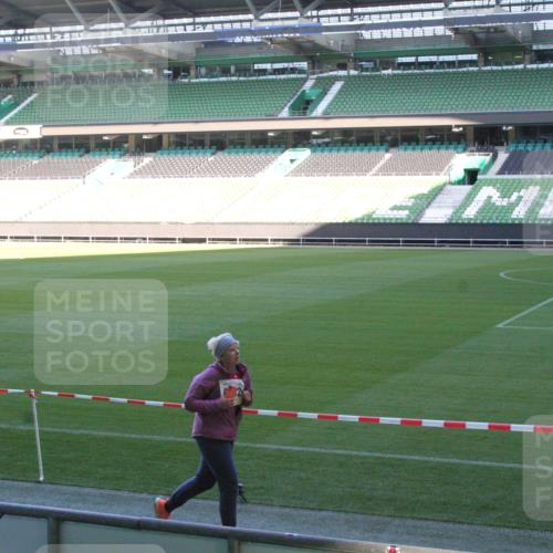 06.10.2024 - 19. swb-Marathon Bremen Yannick Fuchs http://msf.ph/oto/7354696 06.10.2024 10:42:08 Laufen im Stadion 7077, 7078, 7163, 7177, 7181, 7291, 7309, 7483, 7602, 7665, 7668, 7669, 7676, 7692, 7712, 7740, 7742, 7755, 7765, 7766, 7804, 7866, 7901, 8016, 8046, 8097, 8250, 8320, 8344, 8372, 8386, 8387, 8434, 8482, 8490, 8503, 8527, 8528, 8669, 8691, 8692, 8706, 8709, 8762, 8800, 8832, 8844, 8853, 8863, 8917, 8935, 8959, 8969, 8979, 9030, 9045, 9120, 9989 meine-sportfotos.de