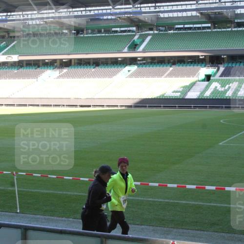 06.10.2024 - 19. swb-Marathon Bremen Yannick Fuchs http://msf.ph/oto/7354701 06.10.2024 10:42:10 Laufen im Stadion 7077, 7078, 7096, 7163, 7177, 7181, 7291, 7309, 7483, 7602, 7665, 7668, 7669, 7676, 7692, 7712, 7740, 7742, 7755, 7765, 7766, 7804, 7866, 7901, 8016, 8046, 8097, 8250, 8320, 8344, 8372, 8386, 8387, 8434, 8482, 8490, 8503, 8527, 8528, 8669, 8692, 8706, 8709, 8762, 8800, 8832, 8844, 8863, 8886, 8887, 8917, 8935, 8942, 8959, 8976, 8979, 9030, 9045, 9120, 9989 meine-sportfotos.de