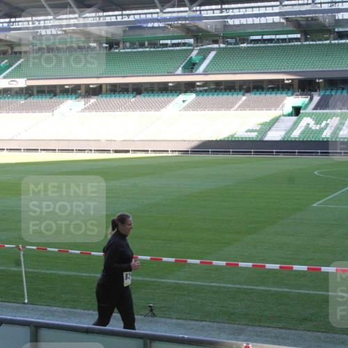 06.10.2024 - 19. swb-Marathon Bremen Yannick Fuchs http://msf.ph/oto/7354706 06.10.2024 10:42:18 Laufen im Stadion 7096, 7097, 7163, 7177, 7291, 7309, 7426, 7483, 7497, 7602, 7665, 7668, 7669, 7676, 7692, 7712, 7740, 7742, 7755, 7765, 7766, 7795, 7804, 7866, 7901, 8016, 8087, 8299, 8307, 8344, 8372, 8386, 8387, 8434, 8482, 8503, 8527, 8528, 8669, 8692, 8706, 8709, 8800, 8844, 8882, 8886, 8887, 8917, 8935, 8942, 8959, 8976, 9030, 9045, 9120, 9989, 9998 meine-sportfotos.de