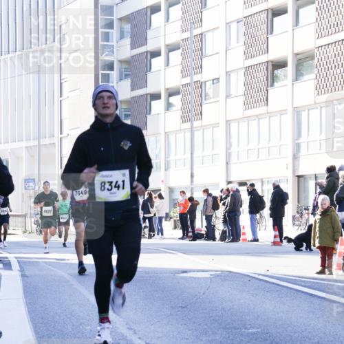 06.10.2024 - 19. swb-Marathon Bremen Matties Gatica Varas http://msf.ph/oto/7357128 06.10.2024 10:36:21 Laufen 8627, 8447, 7649, 8341 meine-sportfotos.de