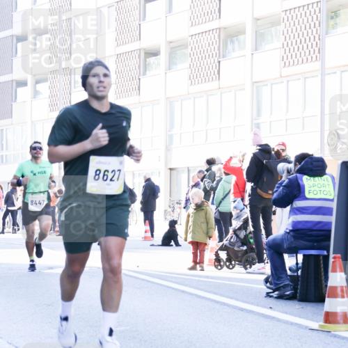 06.10.2024 - 19. swb-Marathon Bremen Matties Gatica Varas http://msf.ph/oto/7357270 06.10.2024 10:36:28 Laufen 8447, 8627 meine-sportfotos.de