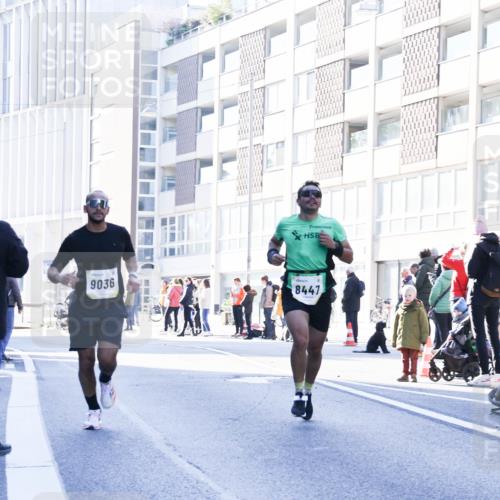 06.10.2024 - 19. swb-Marathon Bremen Matties Gatica Varas http://msf.ph/oto/7357282 06.10.2024 10:36:29 Laufen 9036, 8447 meine-sportfotos.de