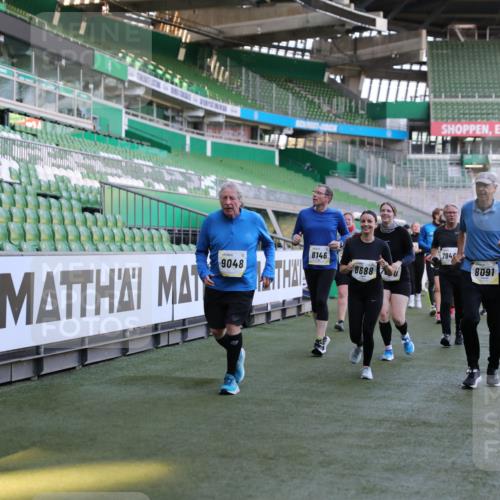 06.10.2024 - 19. swb-Marathon Bremen Yannick Fuchs http://msf.ph/oto/7357606 06.10.2024 10:40:45 Laufen im Stadion 7092, 7129, 7132, 7145, 7272, 7288, 7304, 7554, 7598, 7601, 7625, 7661, 7754, 7840, 7888, 7912, 7915, 7928, 7936, 7946, 7972, 7982, 8091, 8146, 8210, 8230, 8688, 8695, 8743, 8765, 8808, 8809, 8899, 8988, 9048, 9076, 9078 meine-sportfotos.de