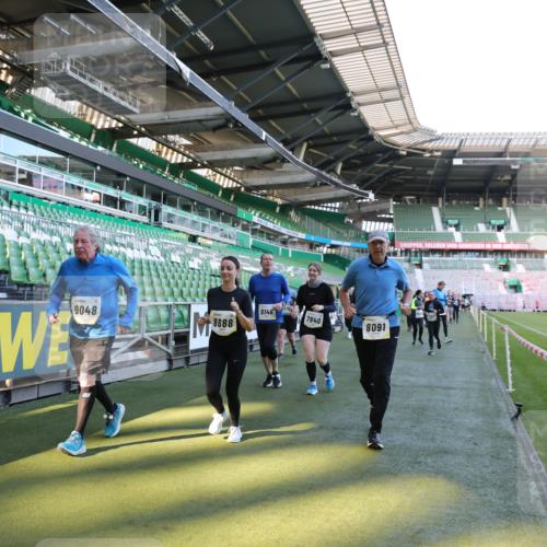 06.10.2024 - 19. swb-Marathon Bremen Yannick Fuchs http://msf.ph/oto/7357712 06.10.2024 10:40:48 Laufen im Stadion 7092, 7129, 7132, 7145, 7272, 7288, 7554, 7598, 7601, 7625, 7661, 7754, 7840, 7888, 7912, 7915, 7928, 7936, 7946, 7972, 7982, 8091, 8146, 8210, 8230, 8688, 8695, 8746, 8747, 8765, 8808, 8809, 8847, 8899, 8988, 9048, 9076, 9078 meine-sportfotos.de